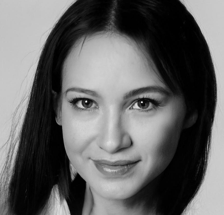 Community member Elena